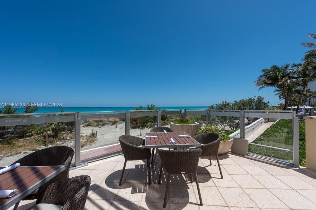 6799 Collins Ave , Unit 906, Miami Beach, FL 33141 Photo