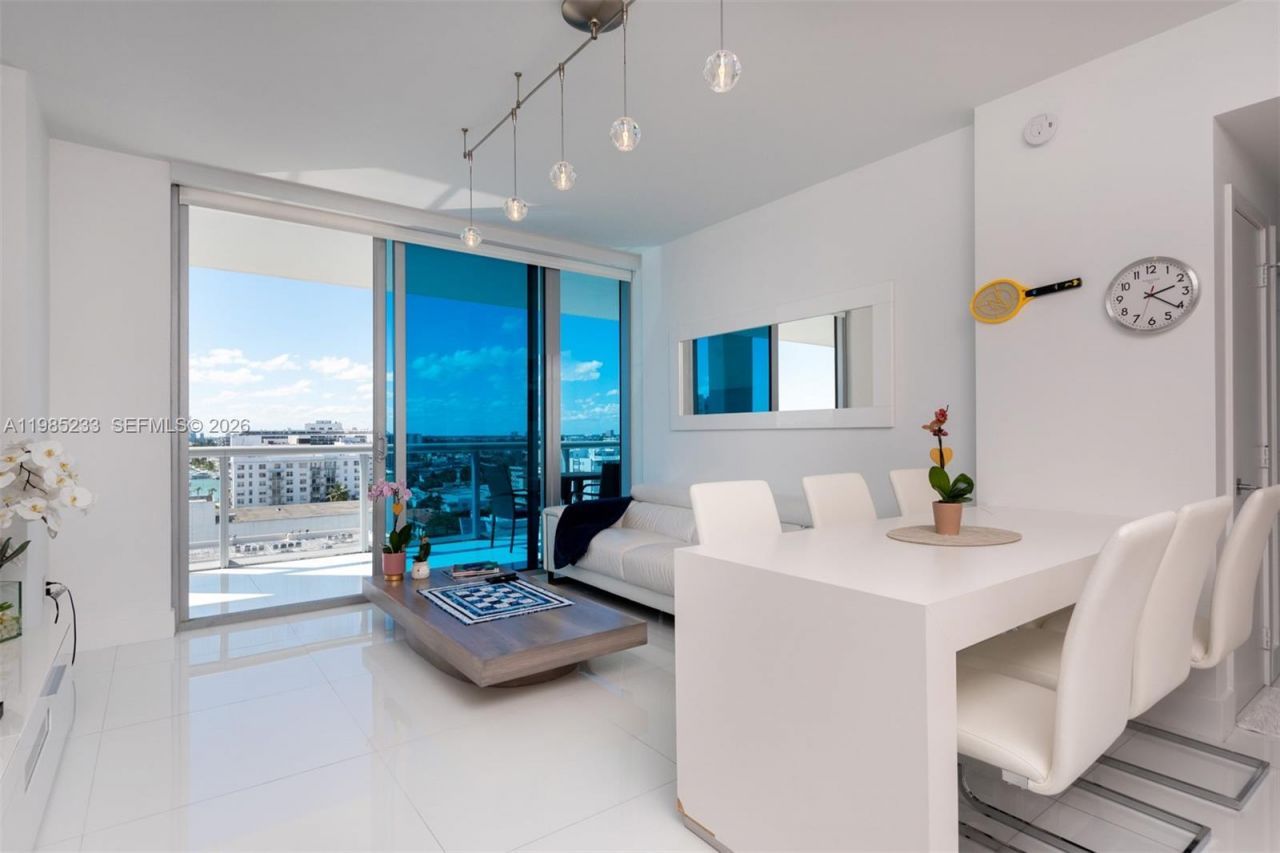 6799 Collins Ave , Unit 906, Miami Beach, FL 33141 Photo