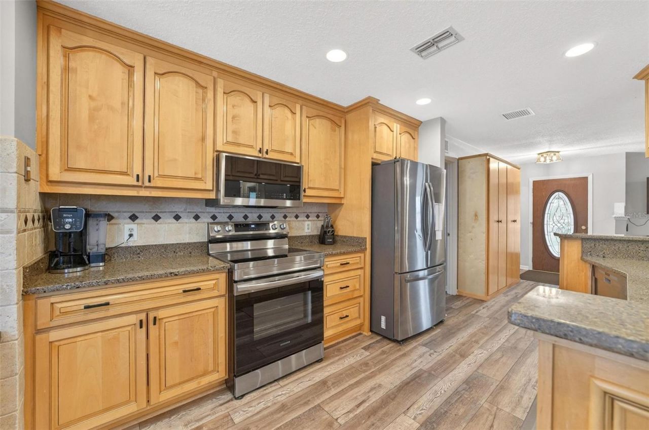 12650 SE 98th Lane , Dunnellon, FL 34431 Photo