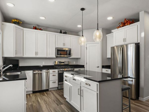 2812 Frisee Drive, Fitchburg, WI 53711