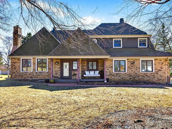 157 OLD ORCHARD LANE, Neenah, WI 54956