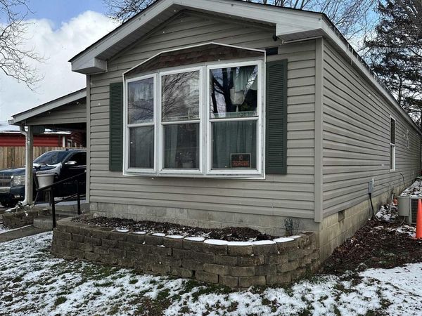 1004 Van Bibber Lake Estates, Greencastle, IN 46135