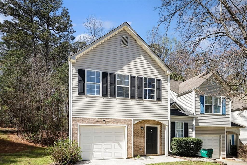 6667 Sunset Park, Rex, GA 30273 Main Photo
