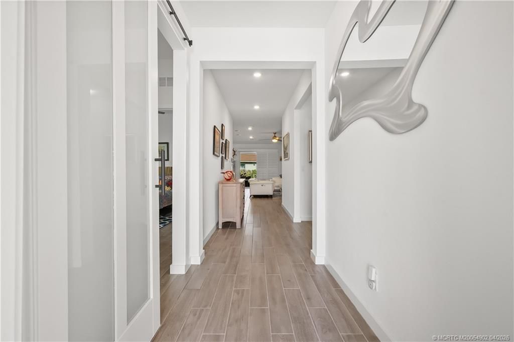 4520 NW Exchange Avenue, Jensen Beach, FL 34957 Photo