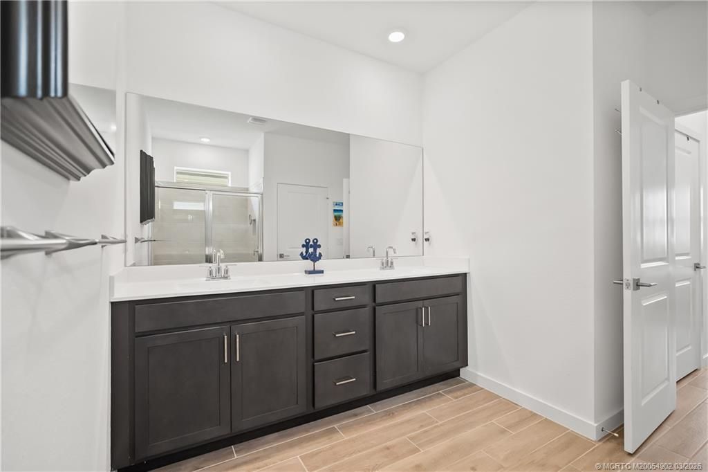 4520 NW Exchange Avenue, Jensen Beach, FL 34957 Photo