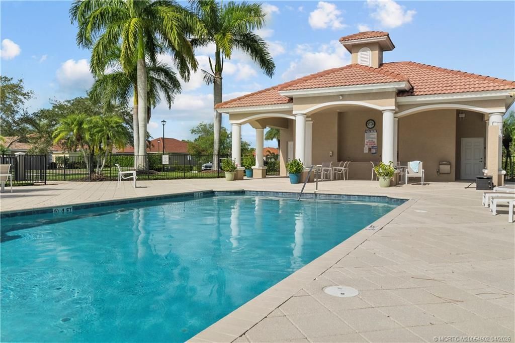 4520 NW Exchange Avenue, Jensen Beach, FL 34957 Photo