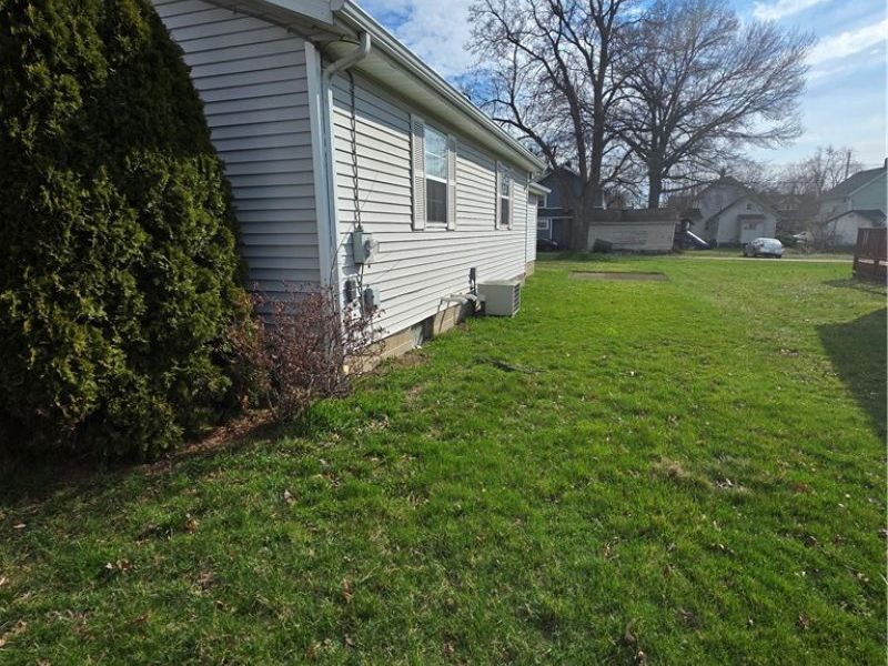 904 8th Street SW, Massillon, OH 44647 Photo 17