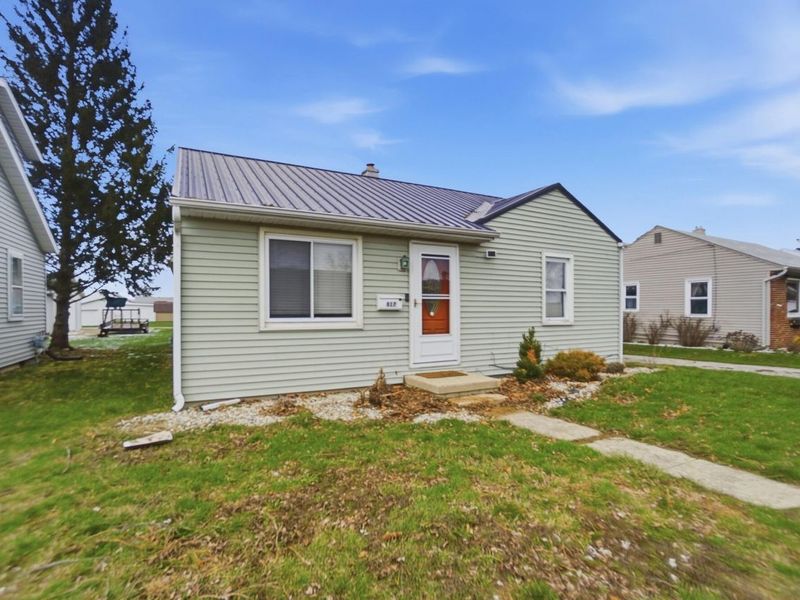 817 Murlin Avenue, Celina, OH 45822 Photo 2