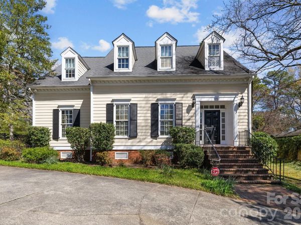 2727 Hampton Avenue, Charlotte, NC 28207