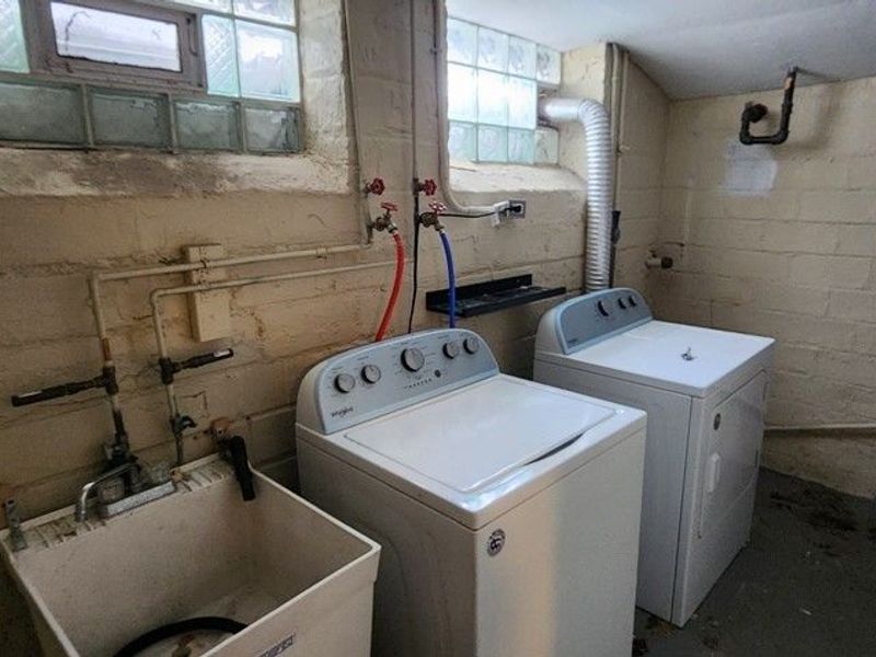 3599 Grosvenor Road, Cleveland Heights, OH 44118 Photo 10