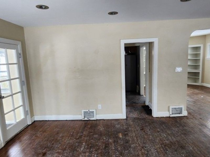 3599 Grosvenor Road, Cleveland Heights, OH 44118 Photo 5