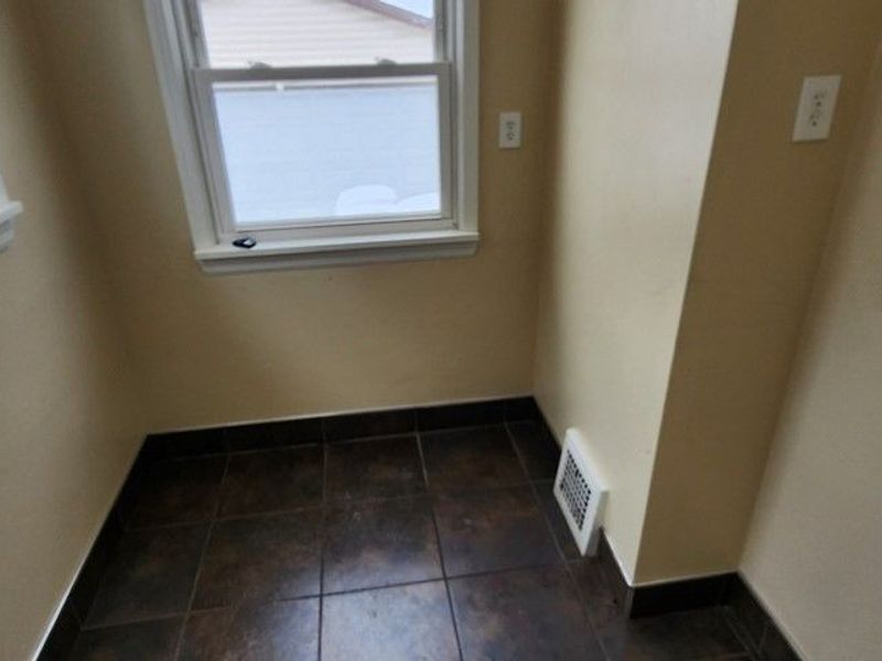 3599 Grosvenor Road, Cleveland Heights, OH 44118 Photo 7