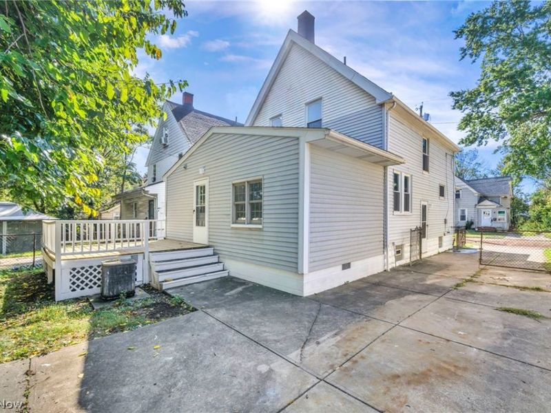 3831 E 50th Street, Cleveland, OH 44105 Photo 48