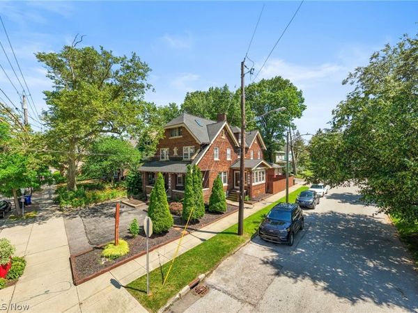 12404 Larchmere Boulevard , Cleveland, OH 44120