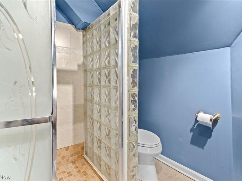 12404 Larchmere Boulevard, Cleveland, OH 44120 Photo 18