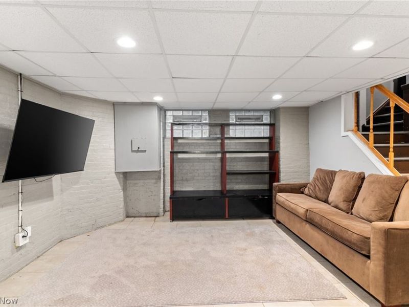 12404 Larchmere Boulevard, Cleveland, OH 44120 Photo 4