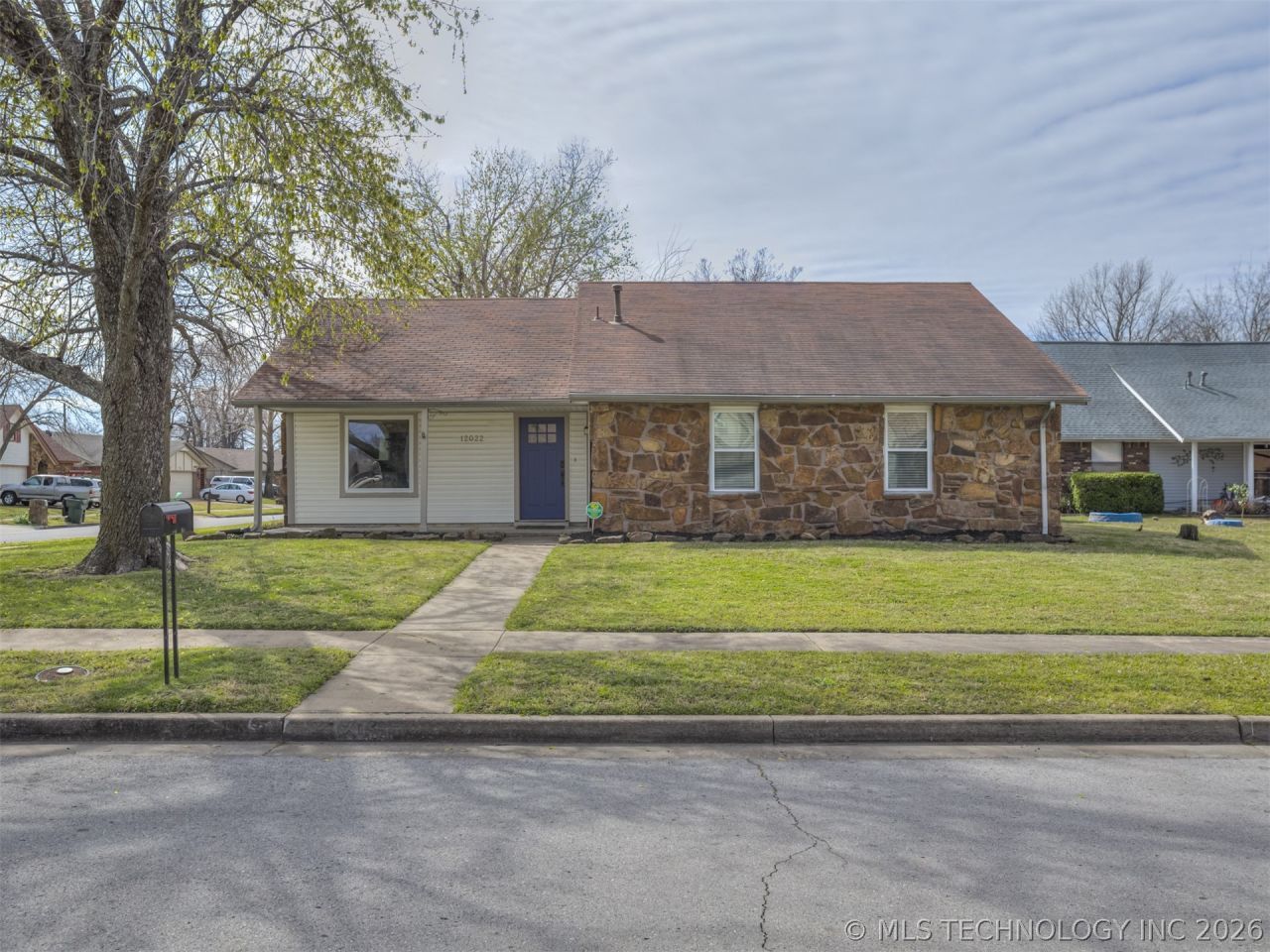 12022 E 85th Street N, Owasso, OK 74055 Main Photo
