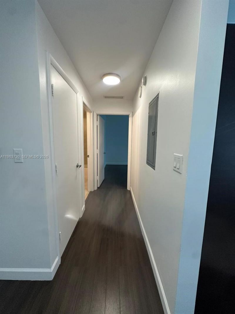 1900 N Bayshore Dr, Unit 3803, Miami, FL 33132 Photo