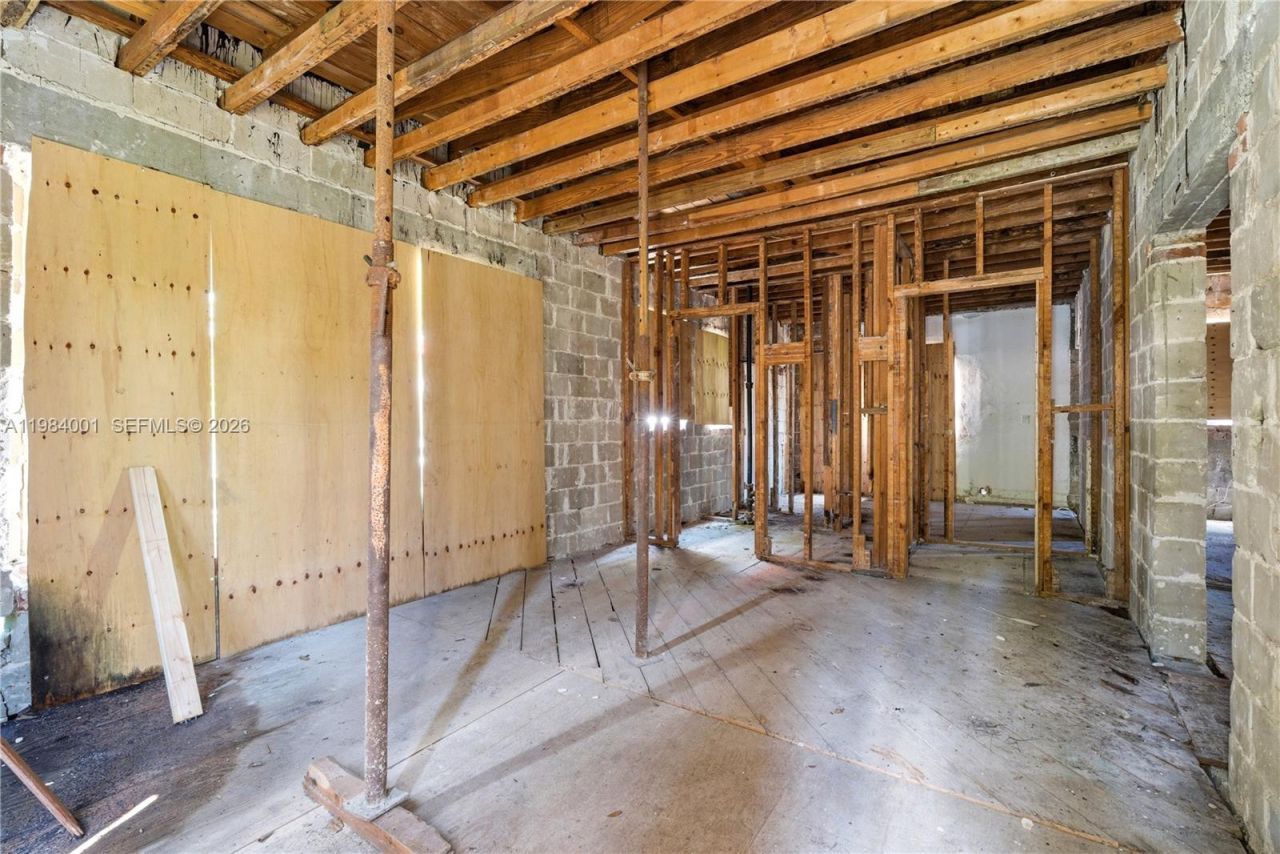 4400 NE 1st Ave , Miami, FL 33137 Photo