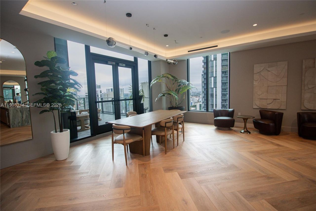 121 NE 5th St , Unit 3711, Miami, FL 33132 Photo