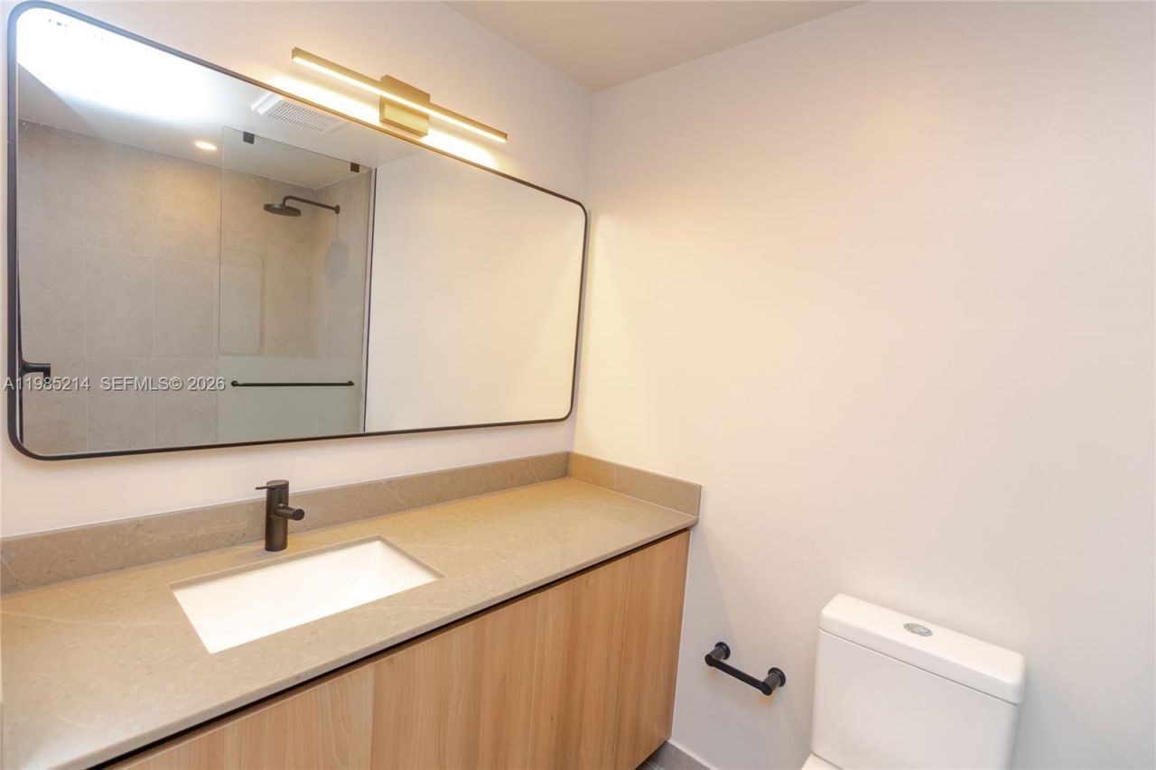 121 NE 5th St , Unit 3711, Miami, FL 33132 Photo