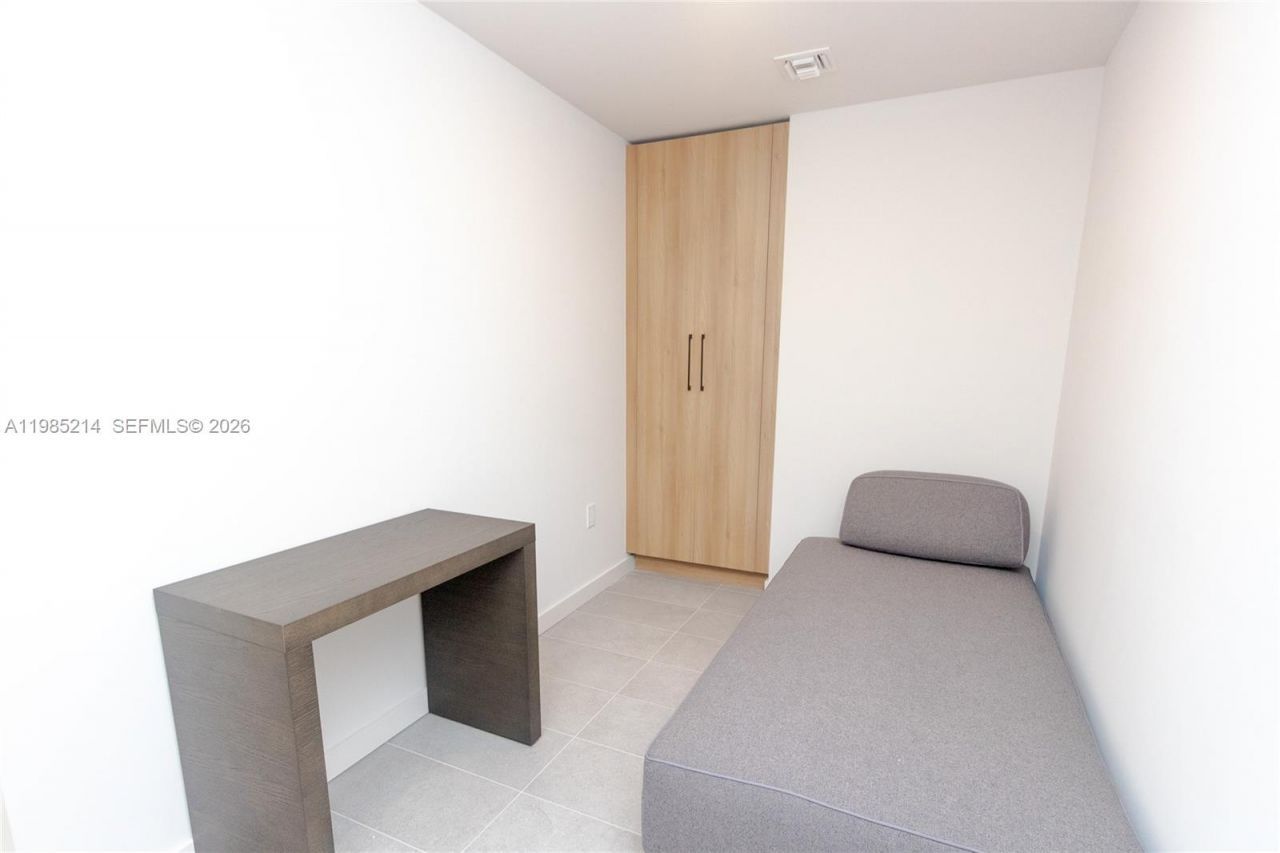 121 NE 5th St , Unit 3711, Miami, FL 33132 Photo