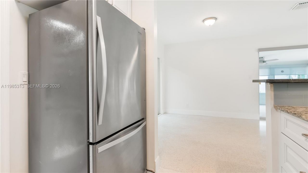 4512 Seagrape Dr, Unit E2, Lauderdale by the Sea, FL 33308 Photo