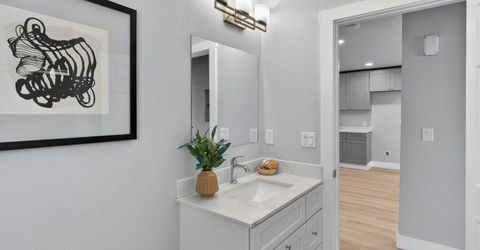 4021 46th St, Sacramento, CA 95820 Photo