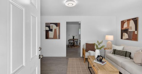 4021 46th St, Sacramento, CA 95820 Photo