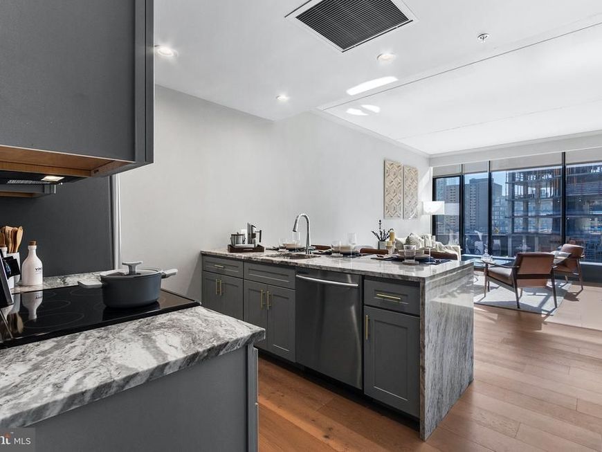 60 N 23rd Street, Unit 312, Philadelphia, PA 19103 Main Photo