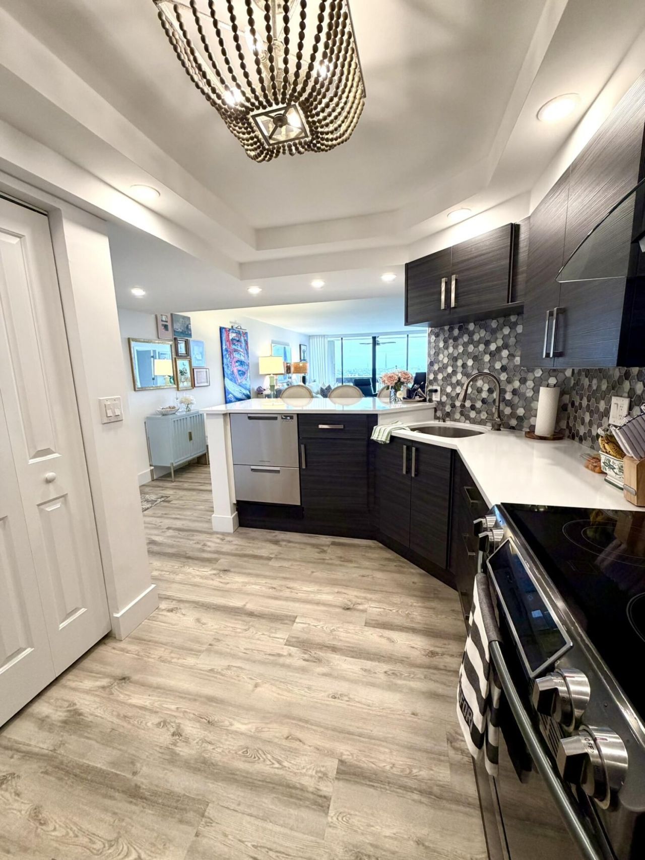 2000 Presidential Way, Unit 1403, West Palm Beach, FL 33401 Photo