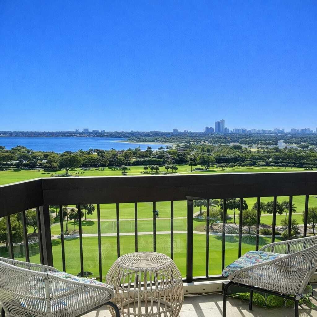 2000 Presidential Way, Unit 1403, West Palm Beach, FL 33401 Photo