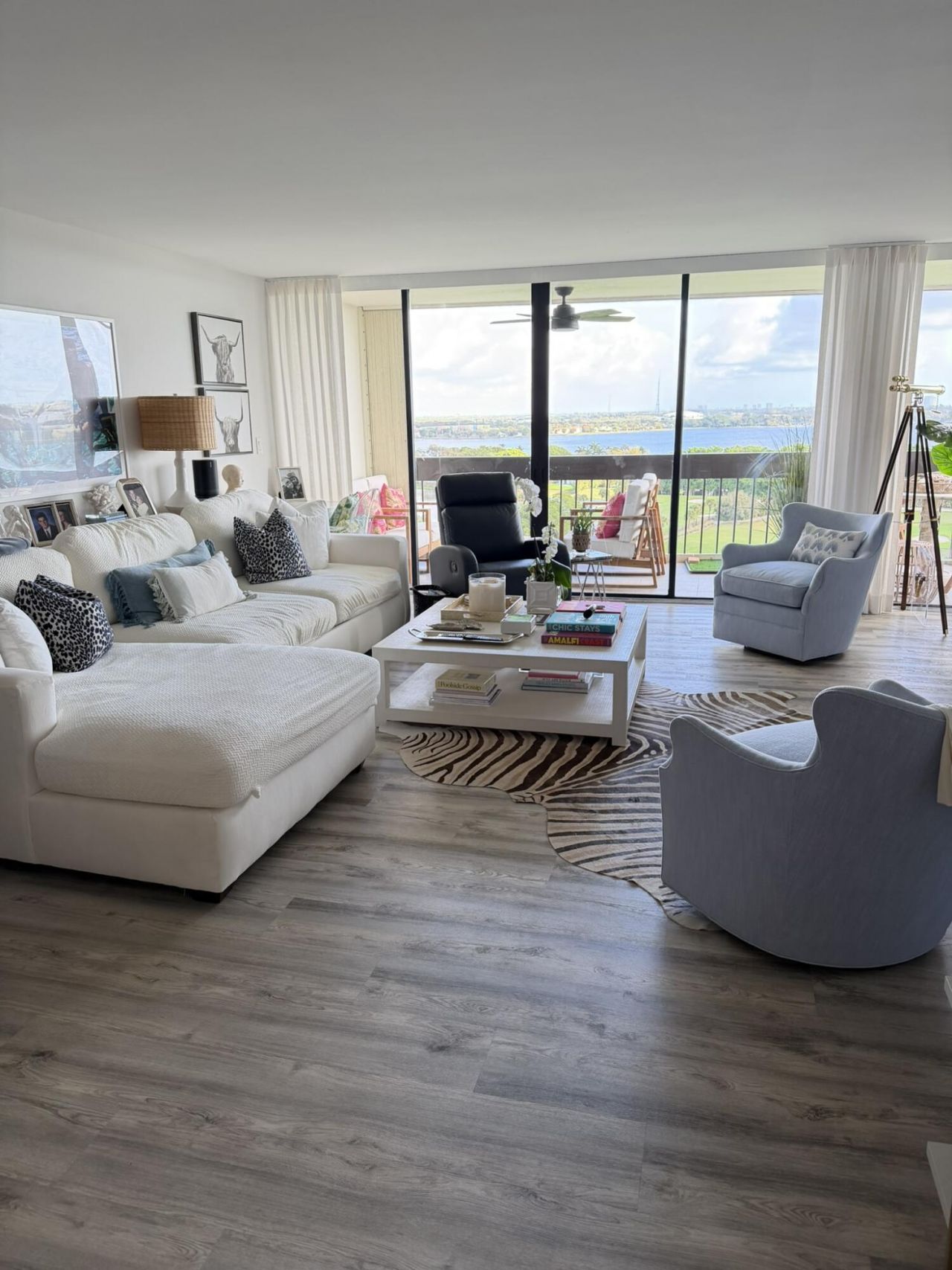 2000 Presidential Way, Unit 1403, West Palm Beach, FL 33401 Photo