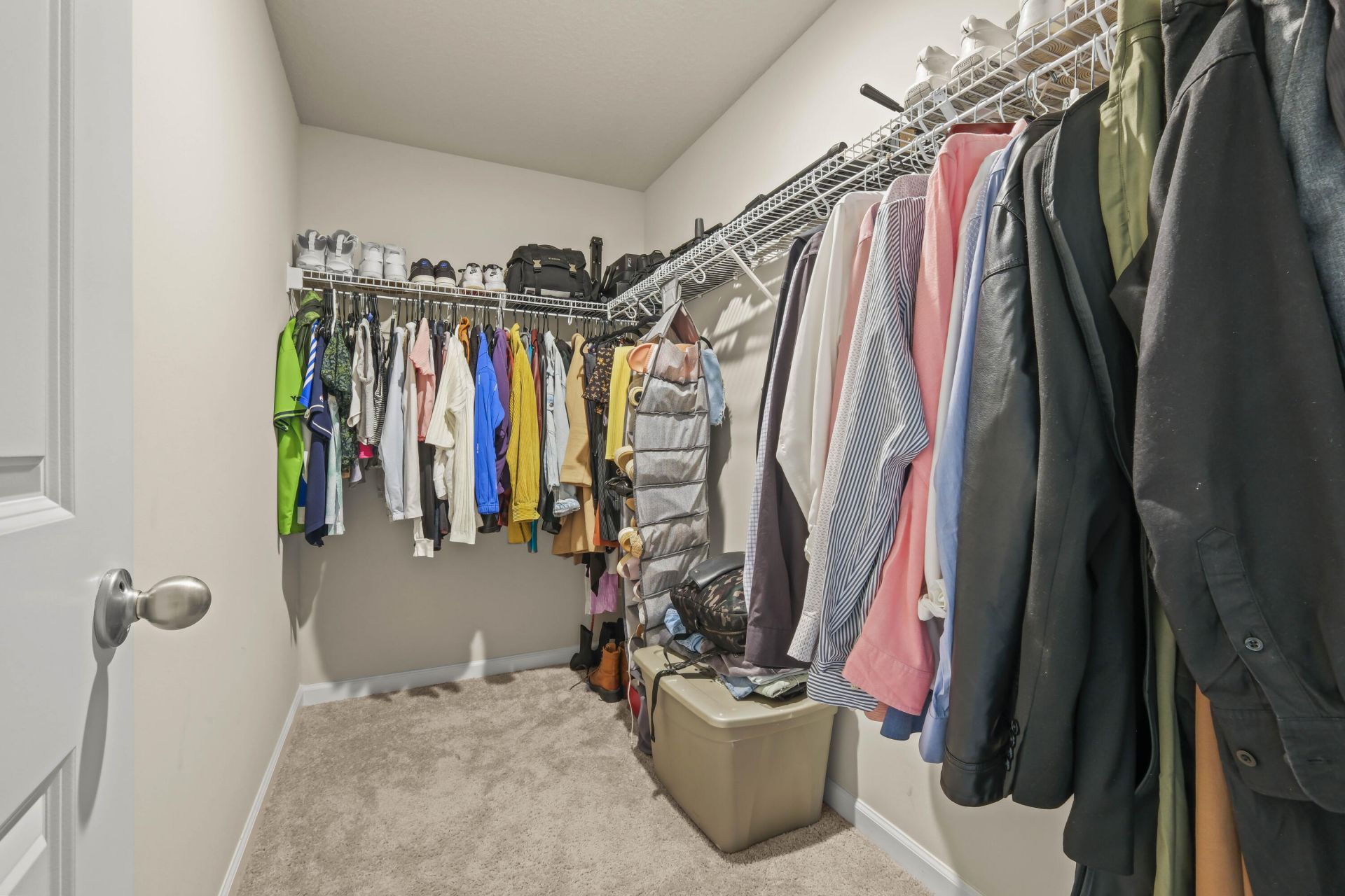 5657 Mentmore Drive, West Palm Beach, FL 33407 Photo