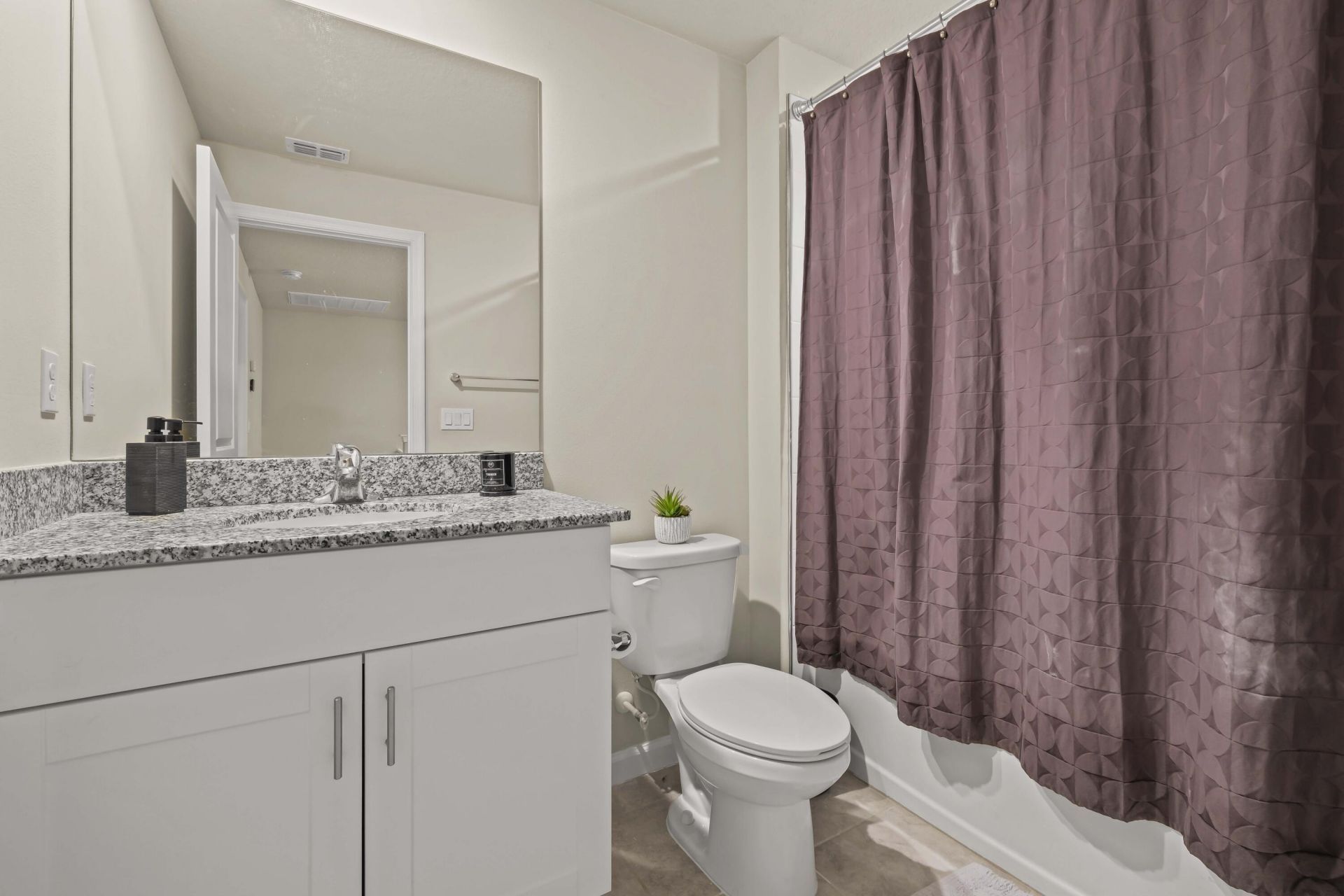 5657 Mentmore Drive, West Palm Beach, FL 33407 Photo