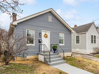 126 Collinsville Avenue Collinsville, IL 62234