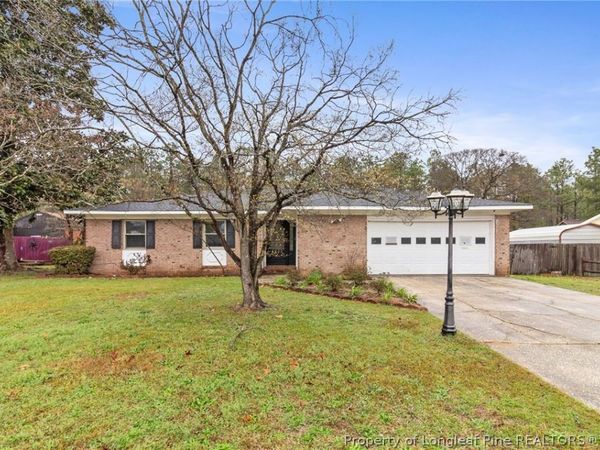 6933 Timbercroft Lane, Fayetteville, NC 28314