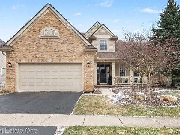 855 Island Lake Drive, Oxford Twp, MI 48371