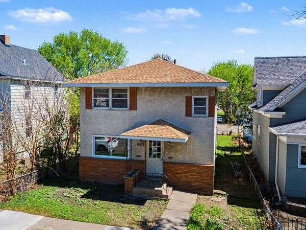 1094 25th Avenue SE, Minneapolis, MN 55414