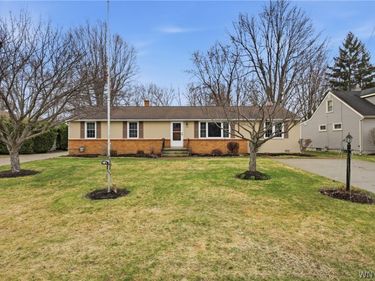 1205 Dodge Road , Getzville, NY 14068