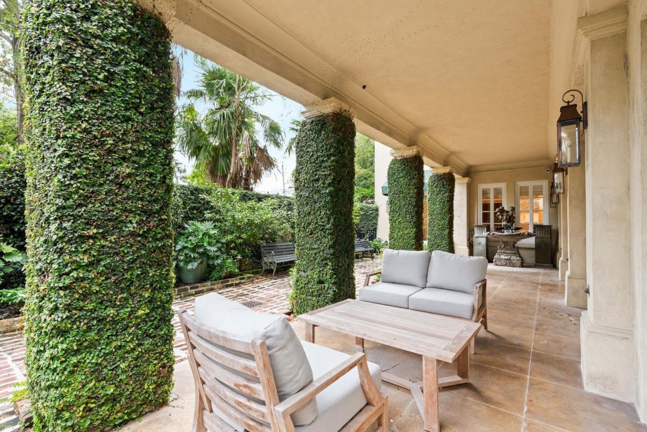 4 Gateway Walk Photo 12