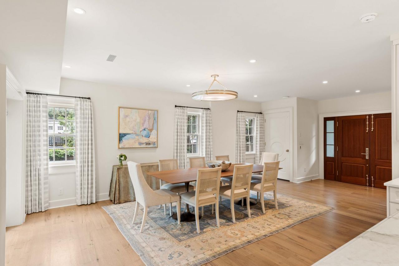 4 Gateway Walk Photo 25