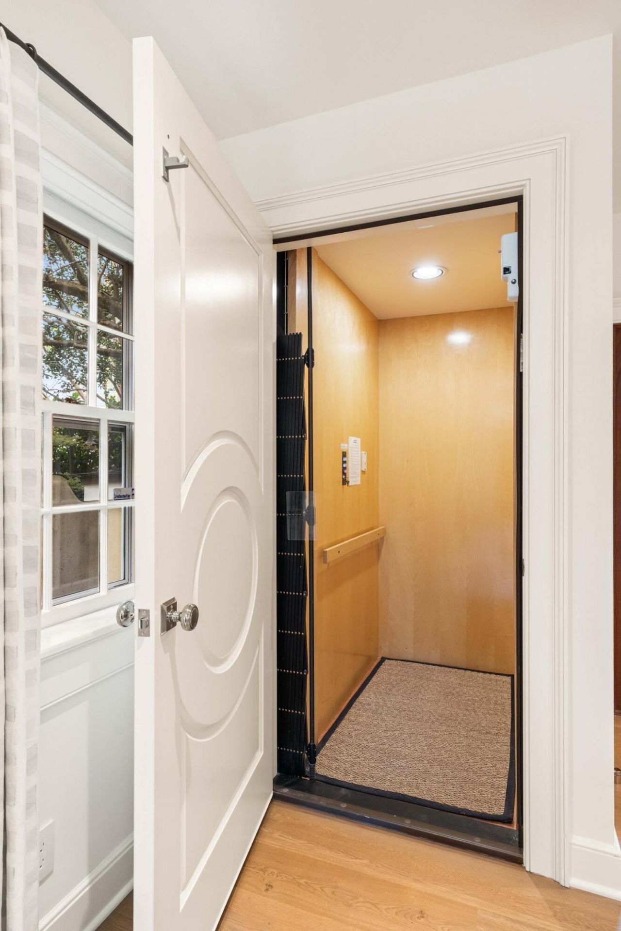 4 Gateway Walk Photo 28