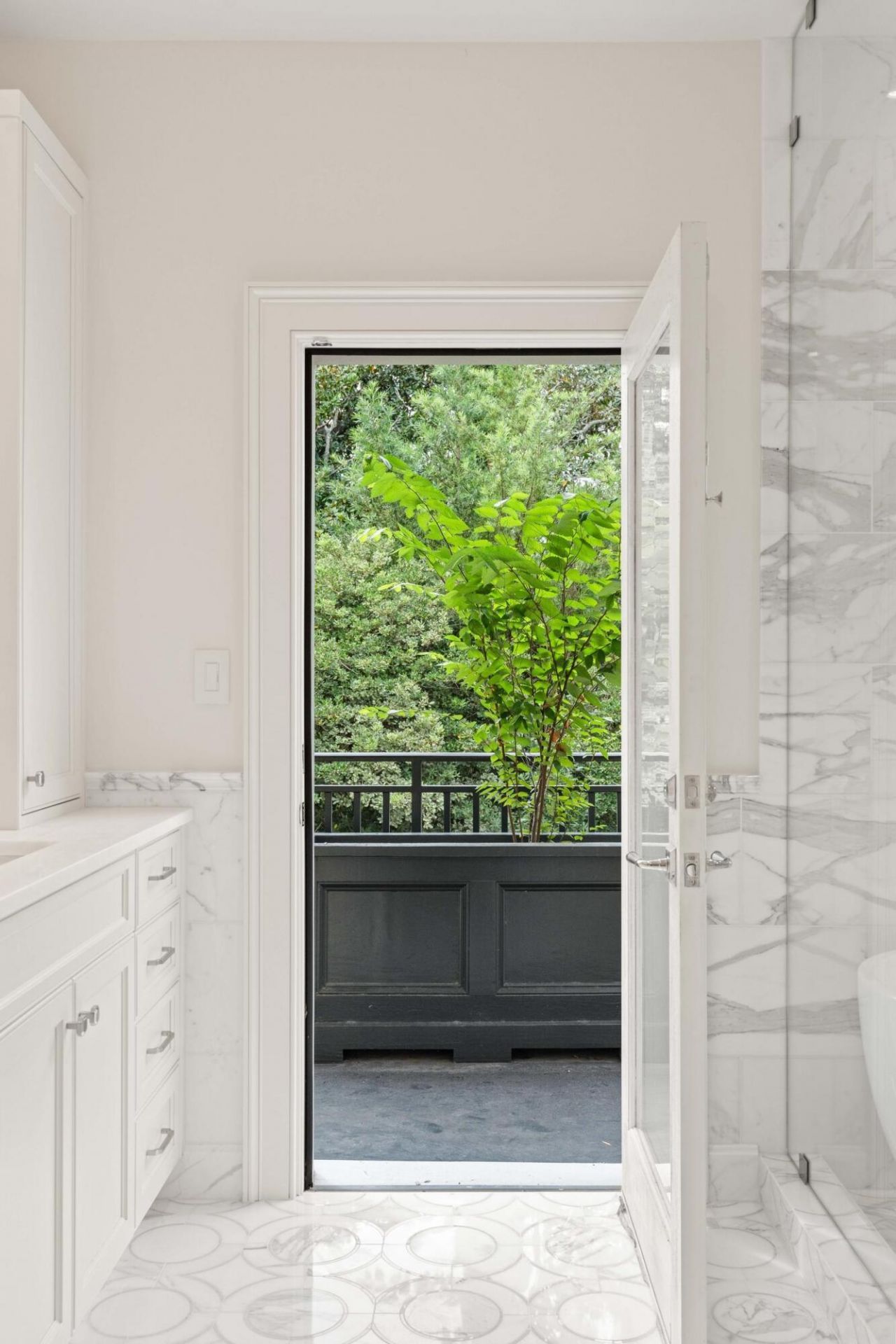 4 Gateway Walk Photo 44