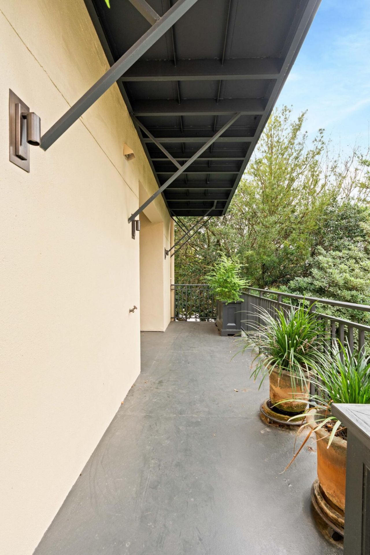 4 Gateway Walk Photo 45