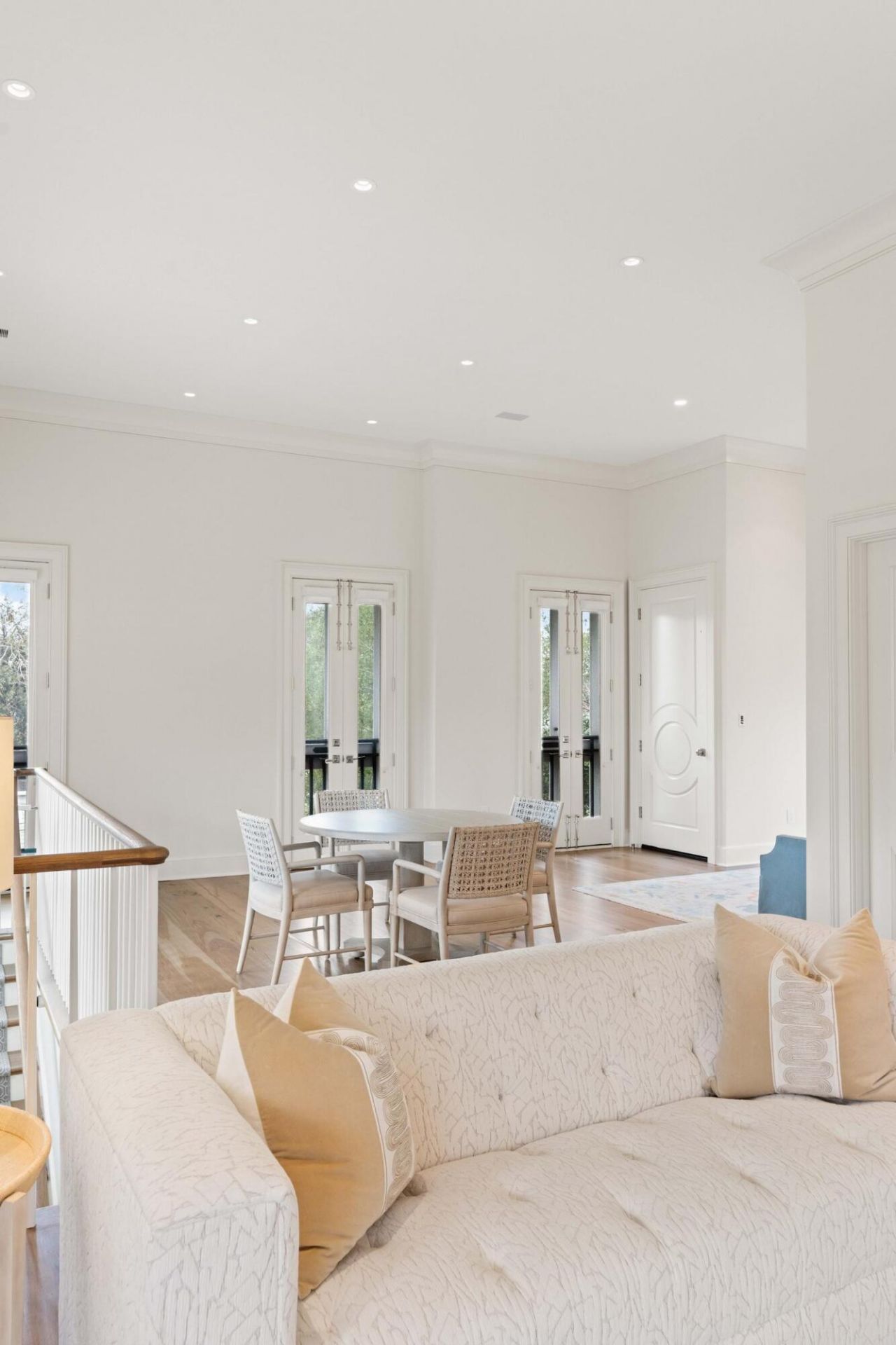 4 Gateway Walk Photo 61