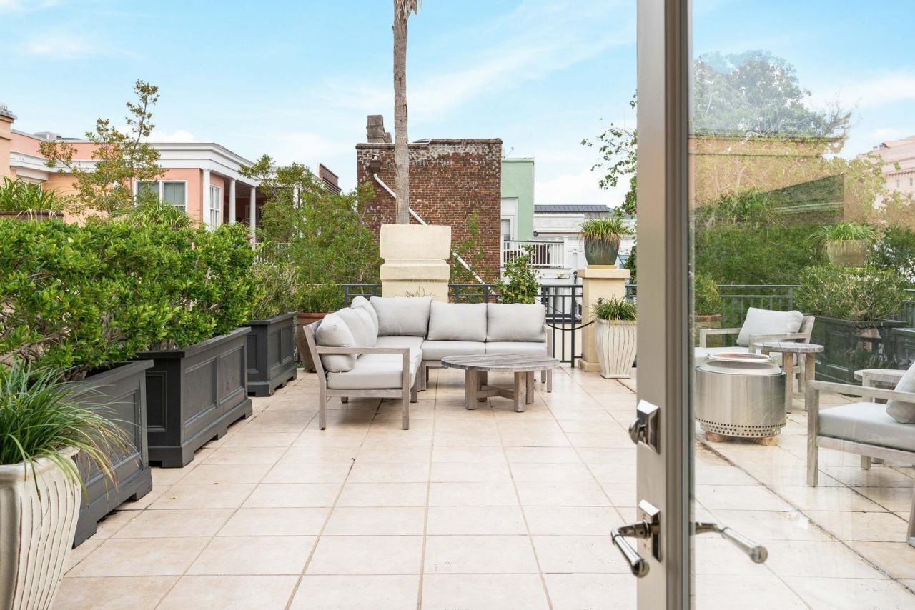 4 Gateway Walk Photo 72