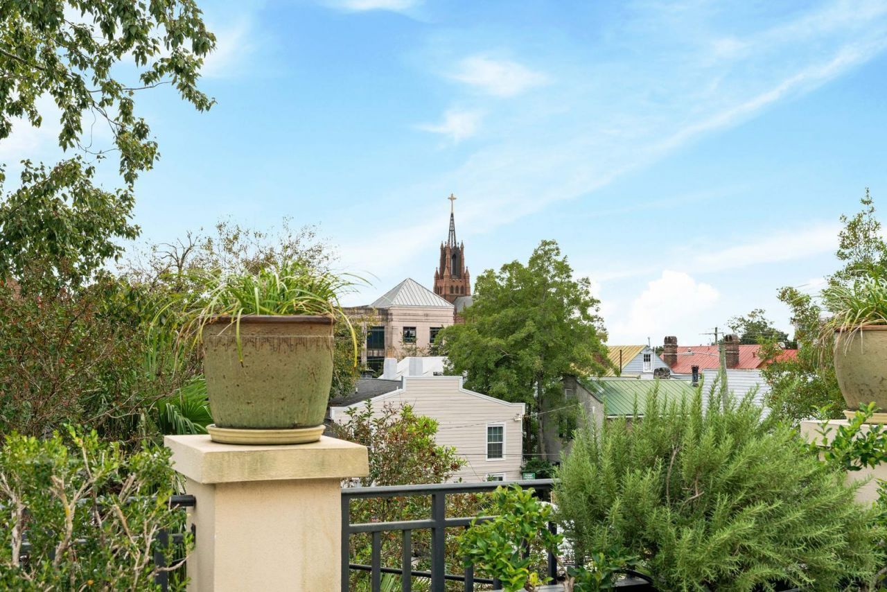 4 Gateway Walk Photo 77