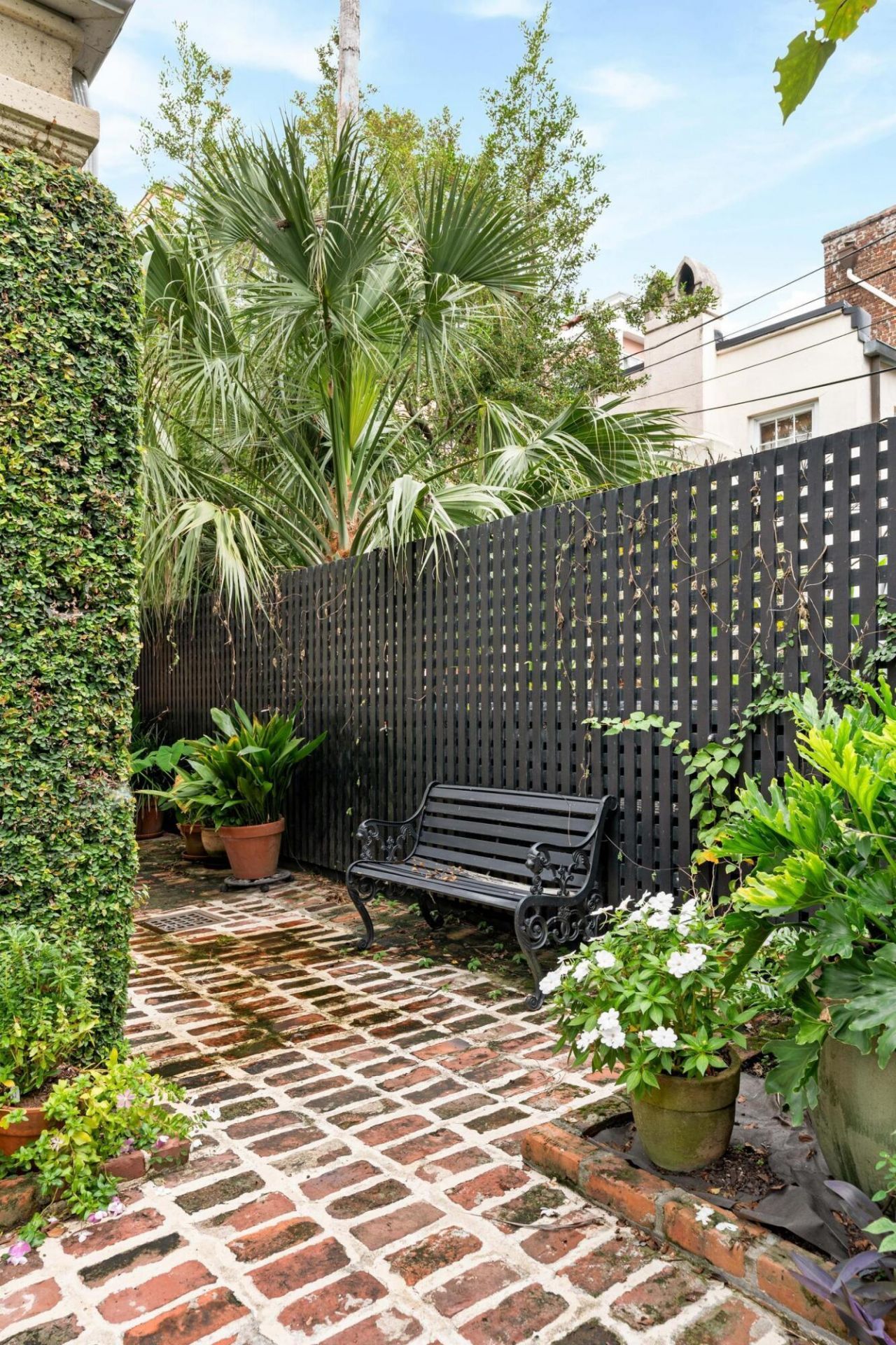 4 Gateway Walk Photo 86