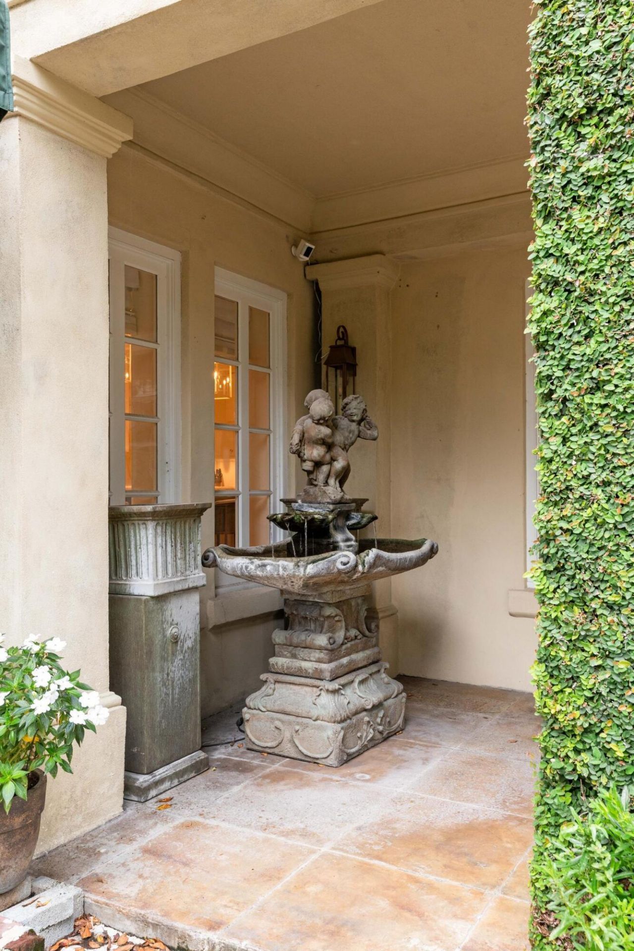 4 Gateway Walk Photo 89